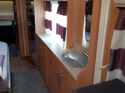 Größer Camping mit Kinderzimmer