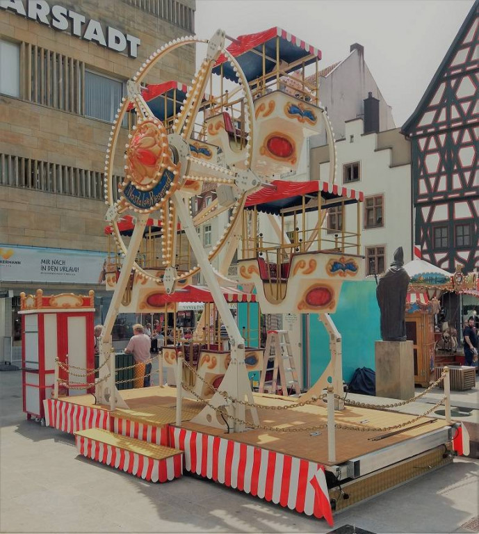 NostalgieRiesenrad 6m, 5 Gondeln, 3,5t