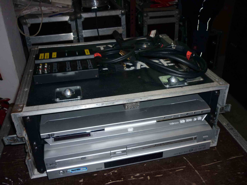 Videorack, ideal für Video-Disco, gerade für Anfänger