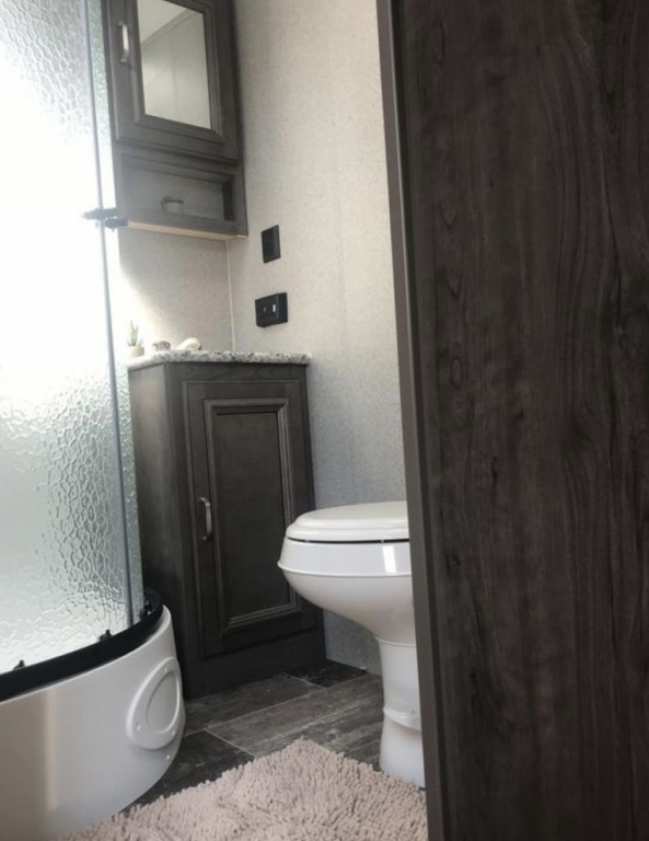 Wohnwagen mit Kinderzimmer NEU Rockinger AHK